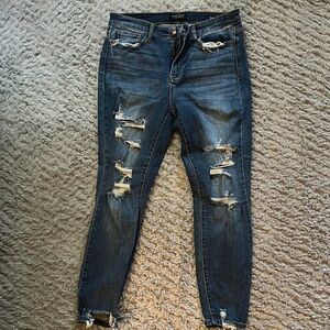 Judy Blue Distressed Skinny Blue Jeans